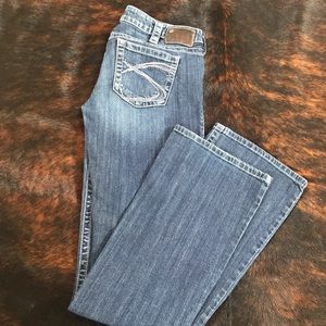 Silver Brand Jeans. Tuesday Style.